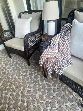 Customer photo for review titled "Great Design Rich Neutral Color"