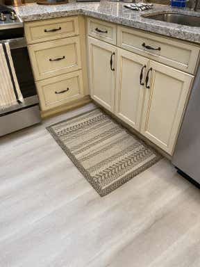 Customer photo for review titled "Buy This Rug!!!"