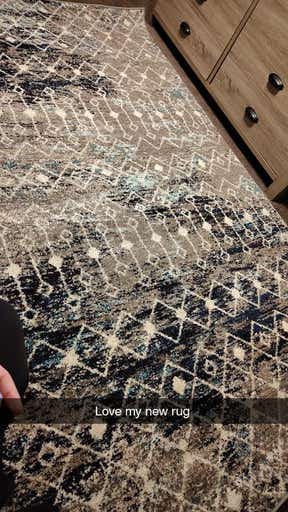 Customer photo for review titled "Beautiful rug!"