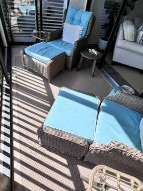 Customer photo for review titled "Great looking rug"