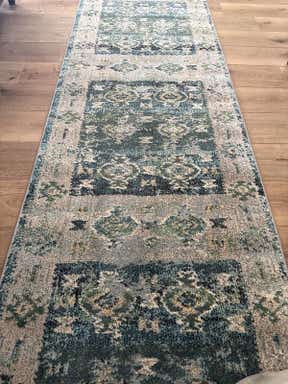Customer photo for review titled "Beautiful color"