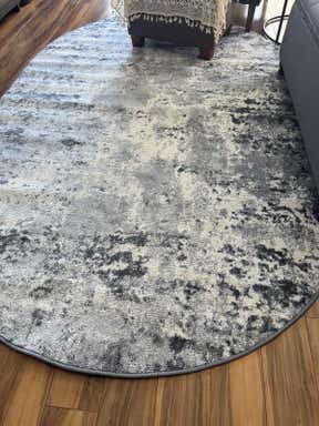 Customer photo for review titled "Aurora Oval Rug 5.3 x 8 (Vintage Blue)"