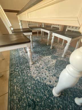 Customer photo for review titled "Beautiful rug!"