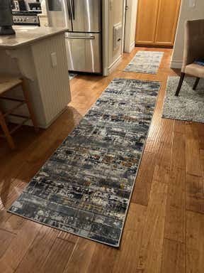 Customer photo for review titled "Heavenly under my feet!"