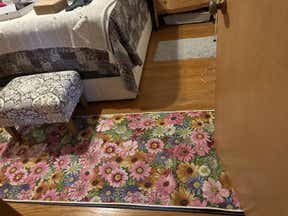 Customer photo for review titled "Blossom runner"