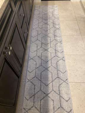 Customer photo for review titled "Good Runner"