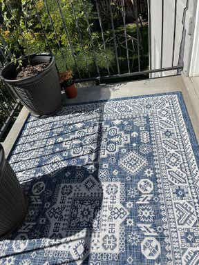 Customer photo for review titled "Perfect to define a space"