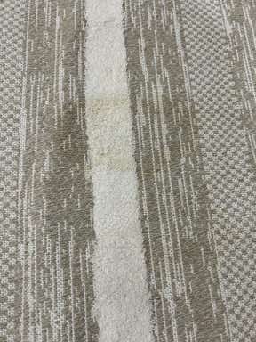 Customer photo for review titled "Nice rug"