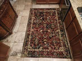 Customer photo for review titled "Gorgeous color and pattern"