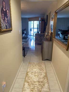 Customer photo for review titled "Hallway Runner"