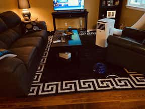 Customer photo for review titled "7x 10 Hera Rug"