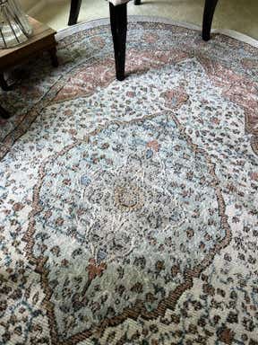 Customer photo for review titled "Love my new rug!"