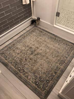 Customer photo for review titled "As advertised!!! Great rug! Great price."