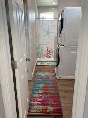 Customer photo for review titled "Gorgeous Colorful Runner!!!"