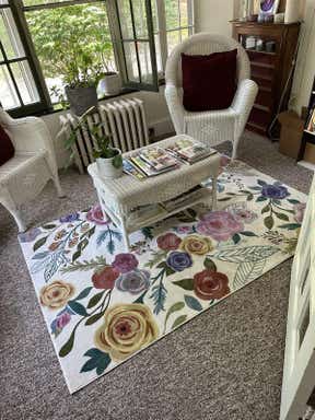 Customer photo for review titled "Very pretty colors"