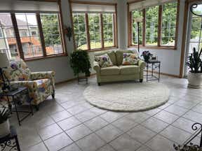 Customer photo for review titled "Nice rug"