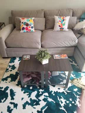 Customer photo for review titled "Beautiful color"