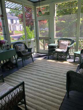 Customer photo for review titled "Brightens up the floor"