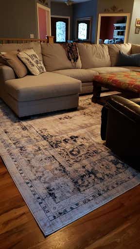 Customer photo for review titled "Beautiful great value"