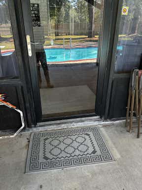 Customer photo for review titled "Perfect outdoor rug"