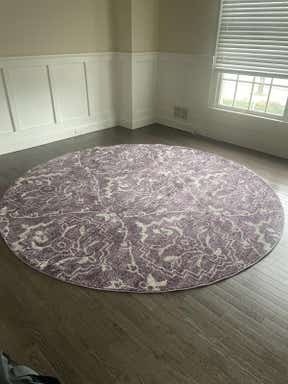 Customer photo for review titled "Great rug.  Love it."