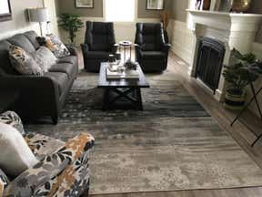 Customer photo for review titled "Beautiful rug!"
