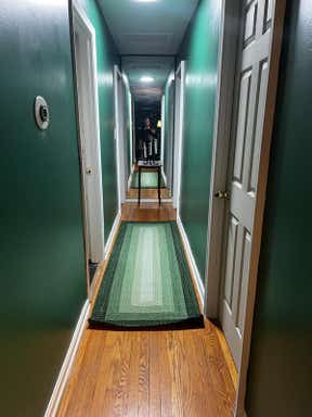 Customer photo for review titled "Beautiful rug"