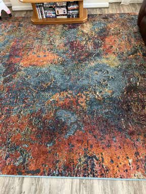 Customer photo for review titled "Love this rug!"