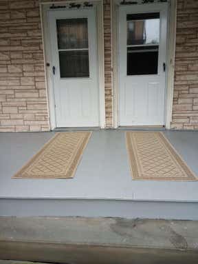 Customer photo for review titled "Outdoor Lattice Rug Runners"