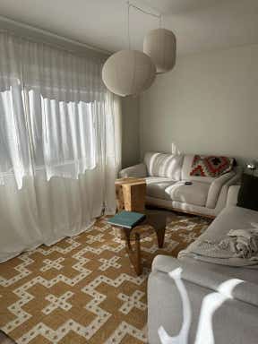 Customer photo for review titled "Beautiful rug"