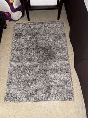 Customer photo for review titled "Great bedside rug"
