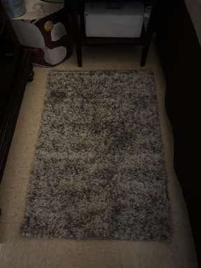 Customer photo for review titled "Great bedside rug"