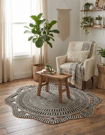 Black and White Handmade Braided Jute Round Rug