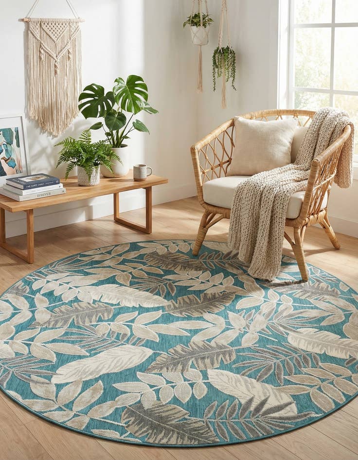 Detail image of 8' 2 x 8' 2  Washable Botanical Indoor / Outdoor Round Rug