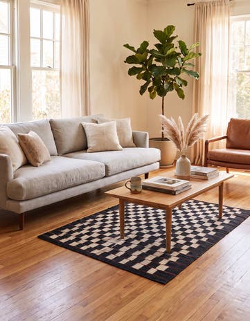 4' 6 x 5' 10 Hand Woven Kilim Modern Wool Rug
