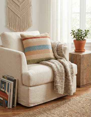 2' 4 x 2' 5 Hand Woven Pillow Wool Square Rug