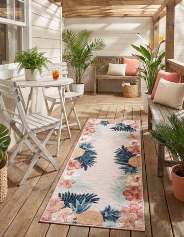 2' 2 x 6' Easy-Clean Botanical Indoor / Outdoor Runner Rug