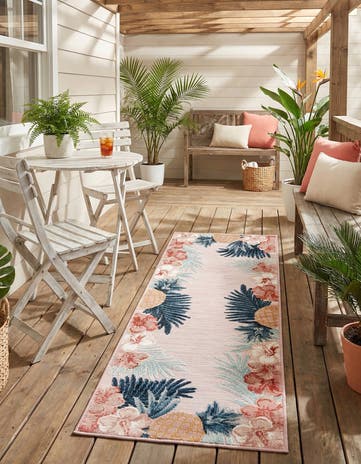 2' 2 x 6' Easy-Clean Botanical Indoor / Outdoor Runner Rug