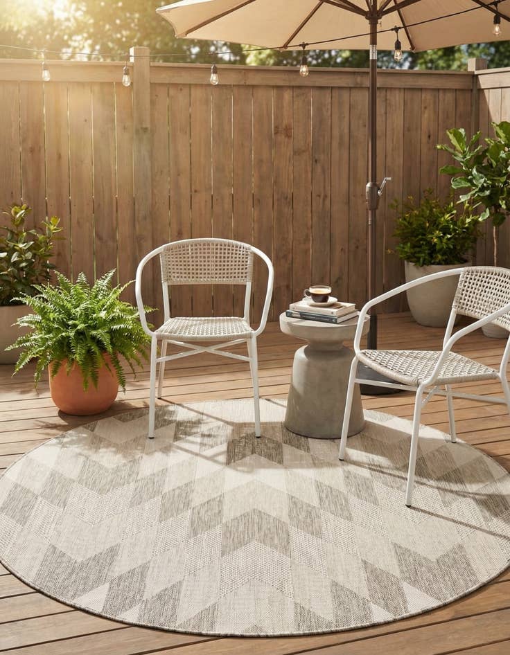 Detail image of  6' x 6'  Washable Modern Indoor / Outdoor Round Rug