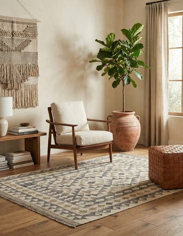 3' 11 x 5' 5 Hand Woven Kilim Maymana Wool Rug