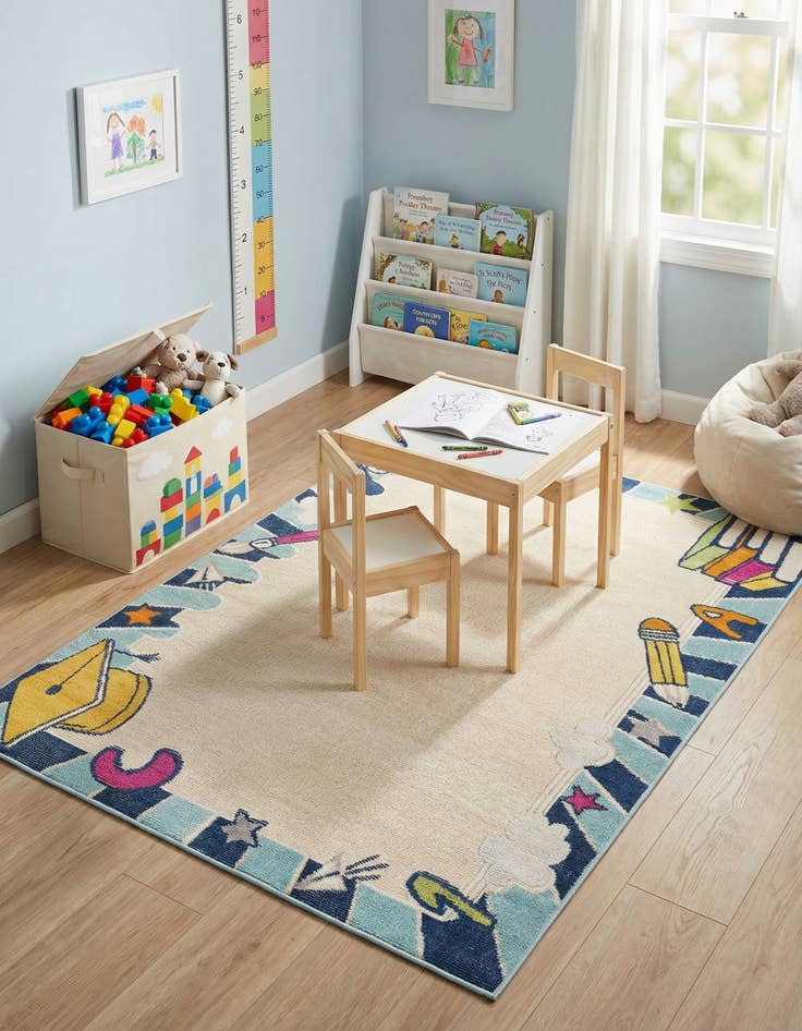 Detail image of 5' 3 x 7' 7  Washable  Indoor / Outdoor Rug