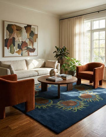 7' 6 x 7' 7 Luna Square Rug