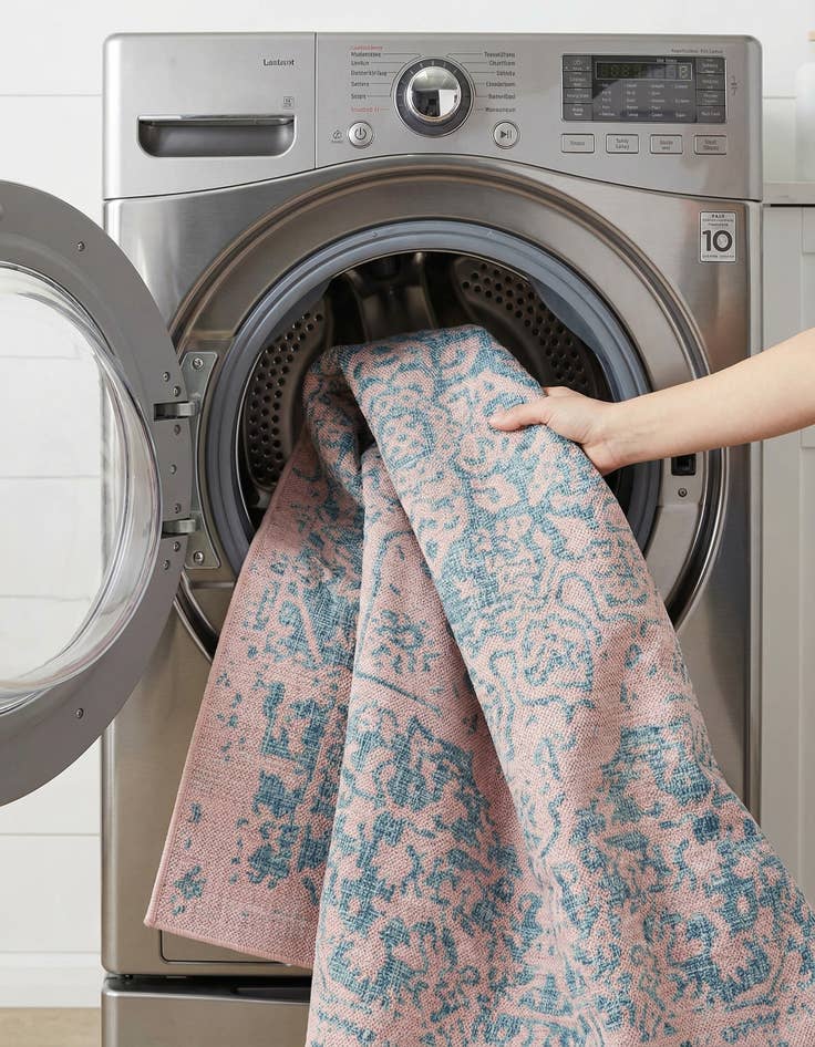 Detail image of 7' 10 x 7' 10  Washable Jill Zarin Dubai Indoor / Outdoor Square Rug