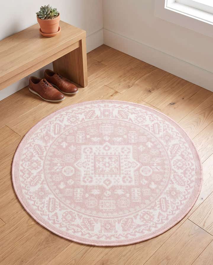 3' x 3' Easy-Clean Aztec Indoor / Outdoor Round Rug