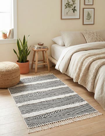 Black Sabrina Soto Casa Madrid Rug