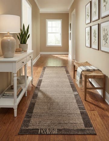 2' 7 x 10' Angelica Runner Rug