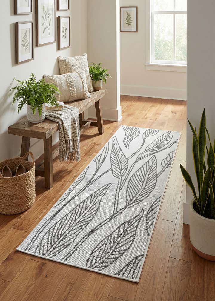 2' x 6' Easy-Clean Botanical Indoor / Outdoor Runner Rug
