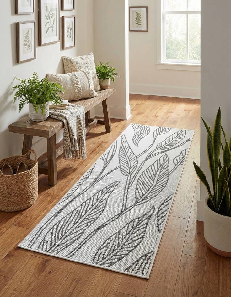 Detail image of 2' x 6' Easy-Clean Botanical Indoor / Outdoor Runner Rug