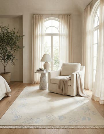 4' 2 x 6' Darya Rug