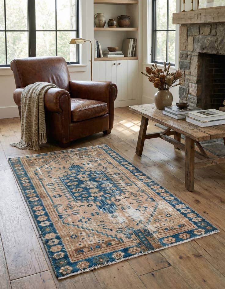 Detail image of 3' 3 x 5' 9  Hand Knotted Ultra Vintage Persian Wool Rug